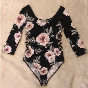 Floral Bodysuit w/cutouts